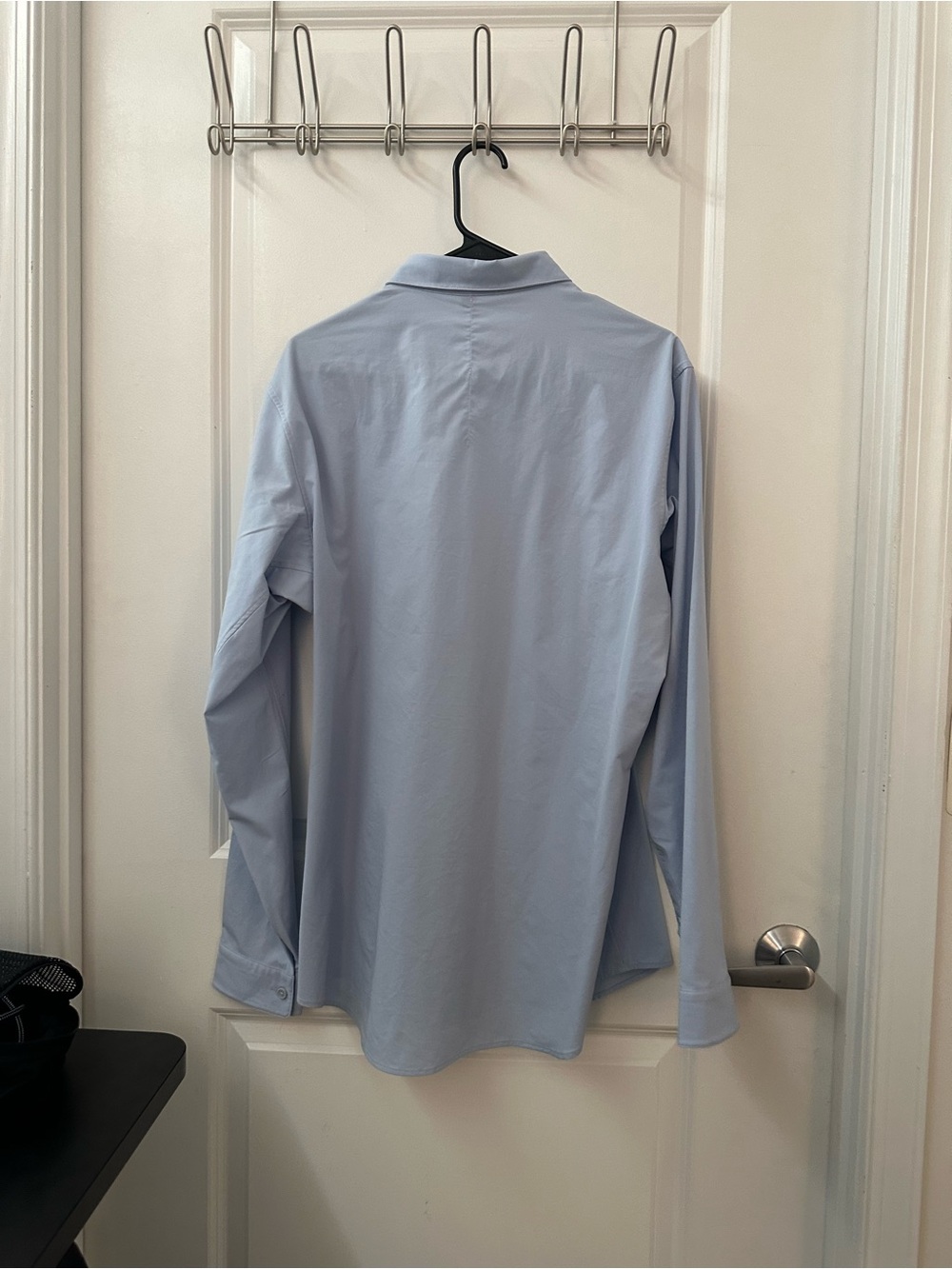lululemon athletica Light Blue Slim Fit Men's Button-Down Dress Shirt - Picture 2 of 2